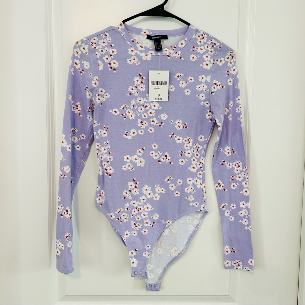 Forever 21 Lavender Floral Top